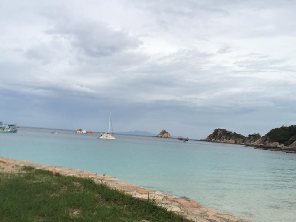 Aow Leuk Grand Hill Ko Tao Esterno foto